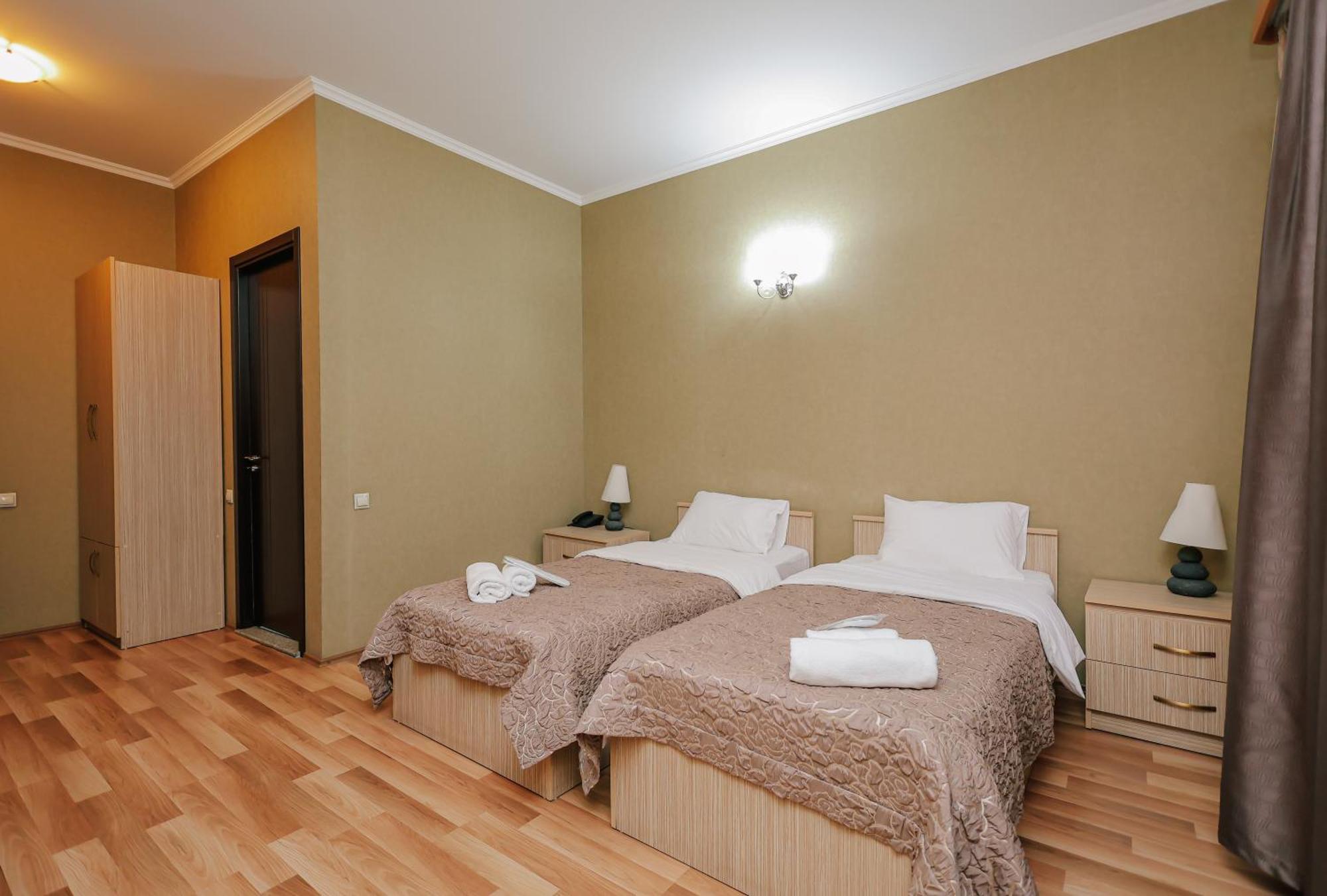 Hotel Darchi Tbilisi Exterior foto