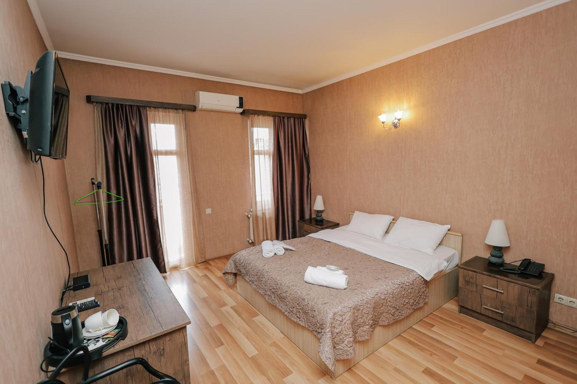 Hotel Darchi Tbilisi Exterior foto