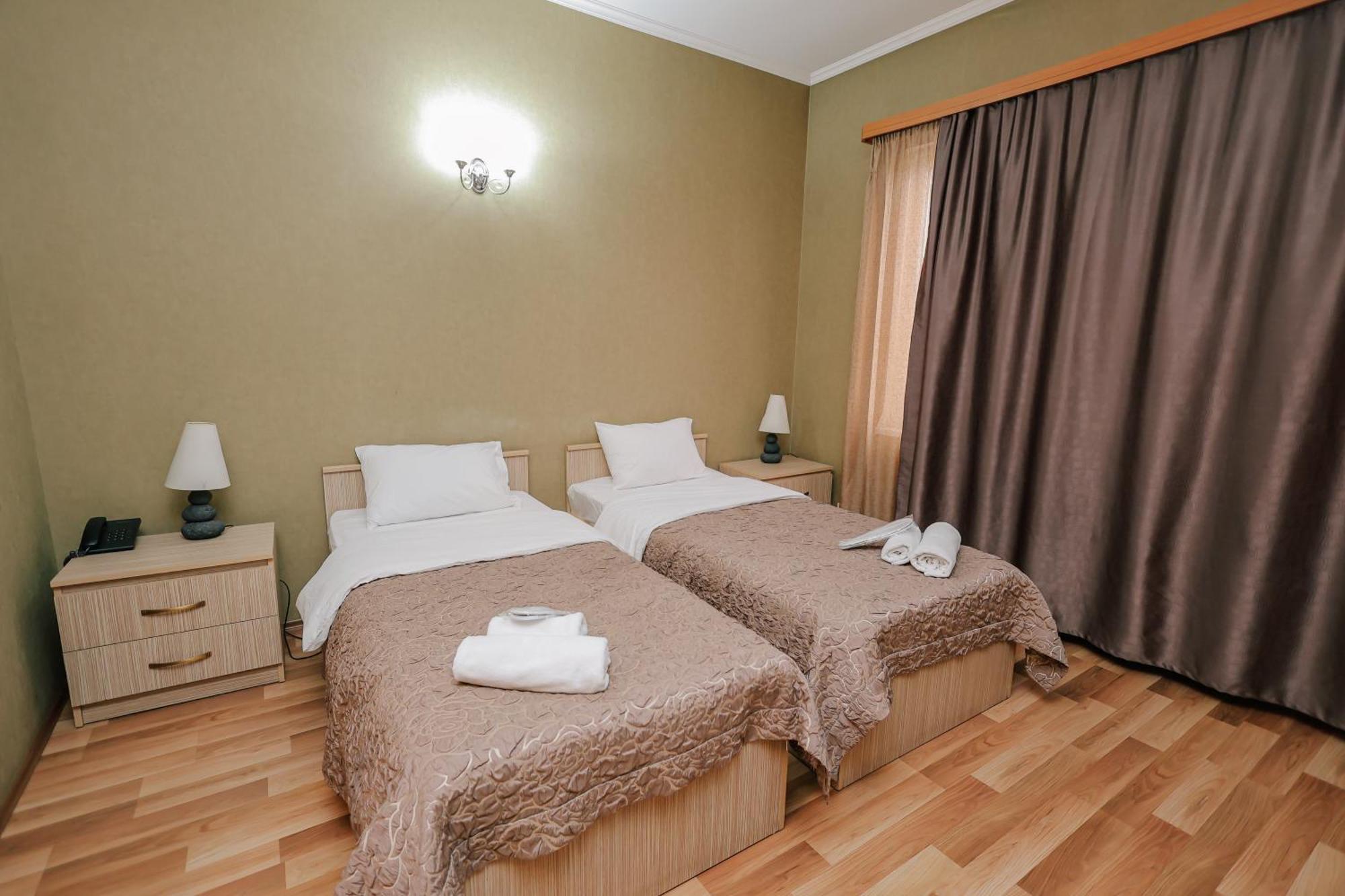Hotel Darchi Tbilisi Exterior foto